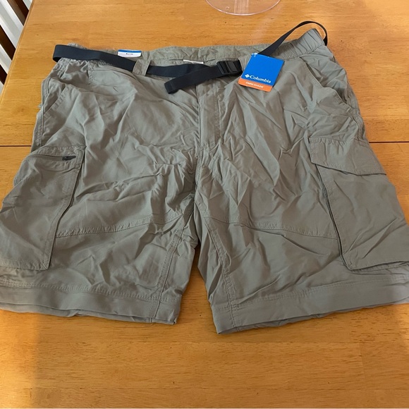 Columbia Pants Mens 42”x34” Beige Nylon Kestrel Trail Convertible Cargo Pockets - Picture 3 of 5